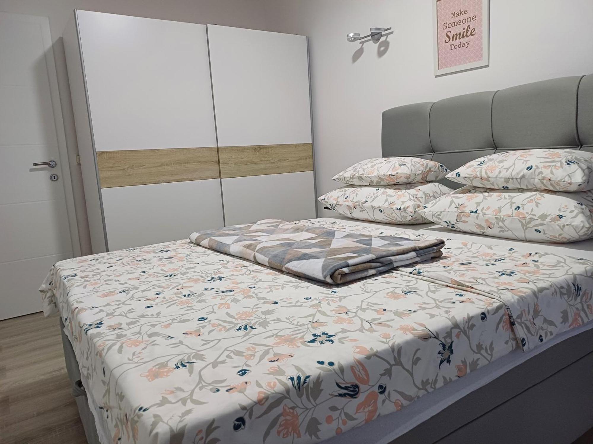Apartmani Bulajic Krk Town Dış mekan fotoğraf