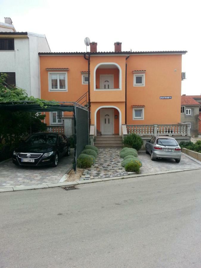Apartmani Bulajic Krk Town Dış mekan fotoğraf